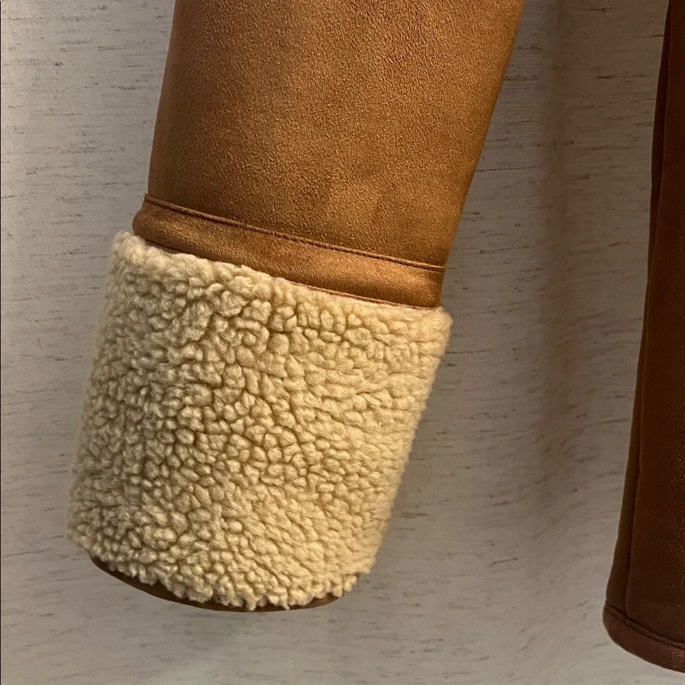 Tuckernuck Stella Shearling Jacket - Picture 4 of 5